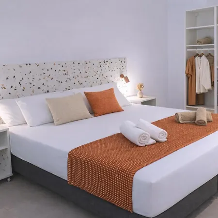 Olmaya Flats * Valencie